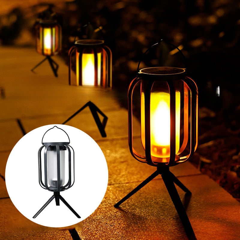 CampFlameGlow™ - Lampe med realistisk flammeeffekt – Opladelig via USB & solenergi